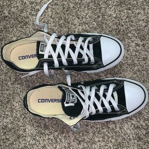 Women’s converse